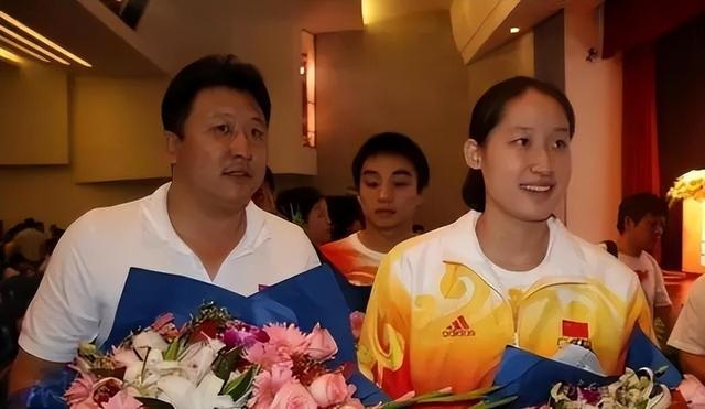 连娶3位徒弟，将奥运冠军变主妇，毁掉队员前途的他能有多离谱？