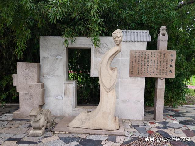 邯郸丛台公园最大的亮点就是里面的一座造型奇特的城堡