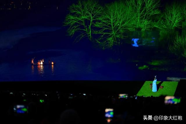 印象大红袍，2025精彩答卷，2026蒸蒸日上！