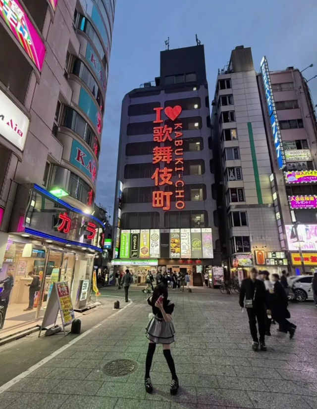 28岁中国男生嫖娼16岁日本女高生，至少10次，被抓狡辩：为学日语