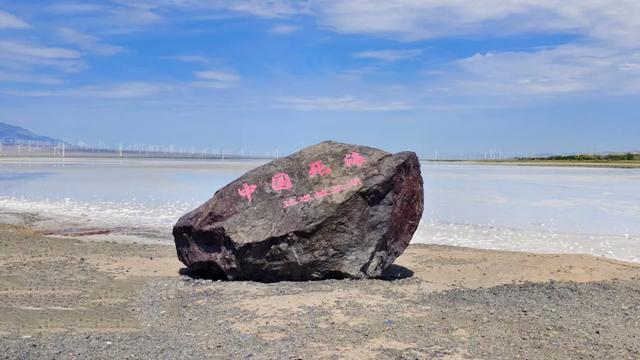 天山下的优美牧场、亚心之都——史上最全新疆乌鲁木齐旅游攻略