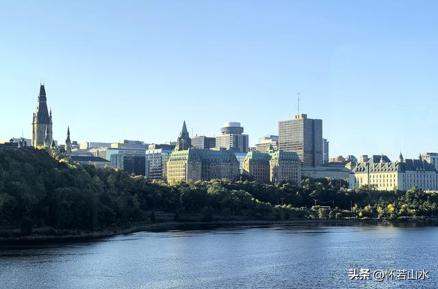 2025加拿大之旅日记(9)——从魁北克到渥太华 游览首都标志性景点