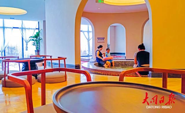 秋日温泉引客来！新荣漱心成旅游新地标~