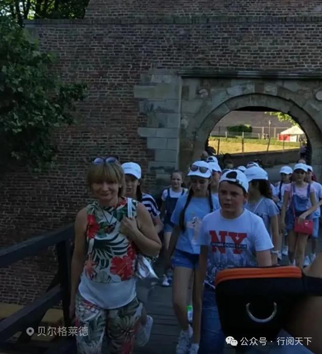 鲜花与伤痕，行旅​塞尔维亚，极具性价比的欧游目的地