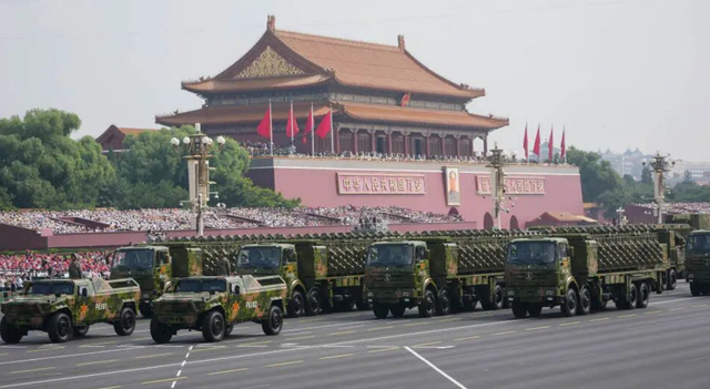 九三阅兵刚结束，这五国表态来了，尤其是新加坡，非常不一般！