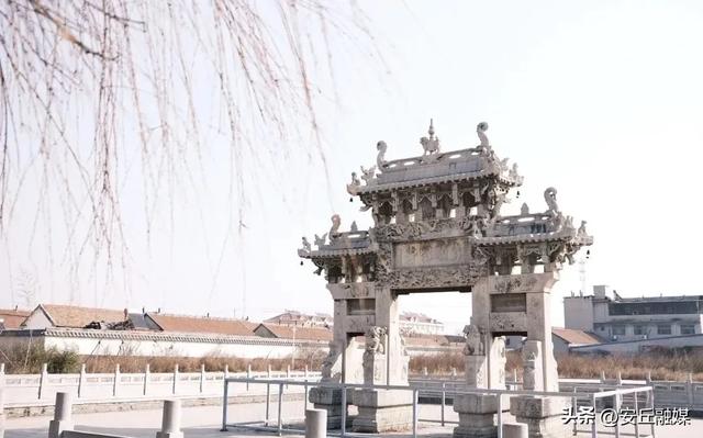 平步青云的潍坊安丘天路