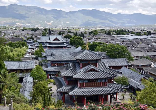 云南这座小城，物价低、景色美，超适合一个人去躺平