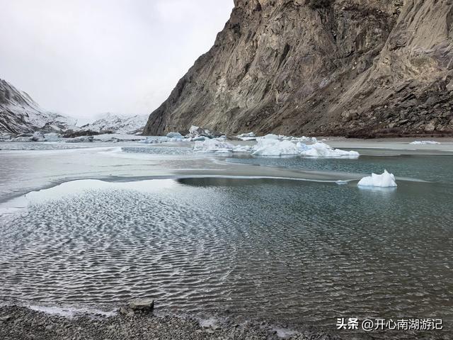 喀什经317到成都，边坝-洛隆，看祥格拉冰川，登顶观三色湖