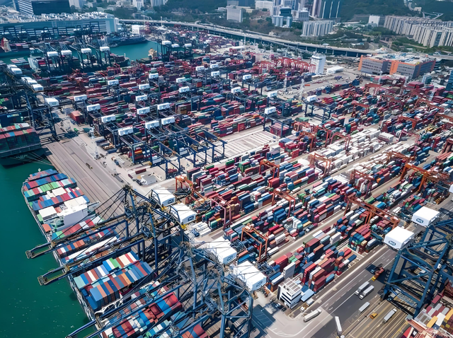 新加坡总统：中国不要自给自足，海南封关将会砸了新加坡的铁饭碗