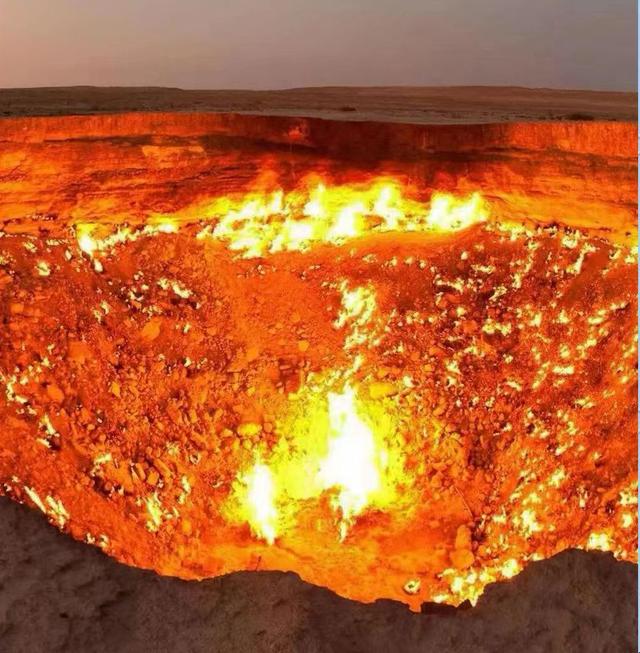 中亚五国行（14）——地狱之火：卡拉库姆沙漠中的奇观【土库曼】