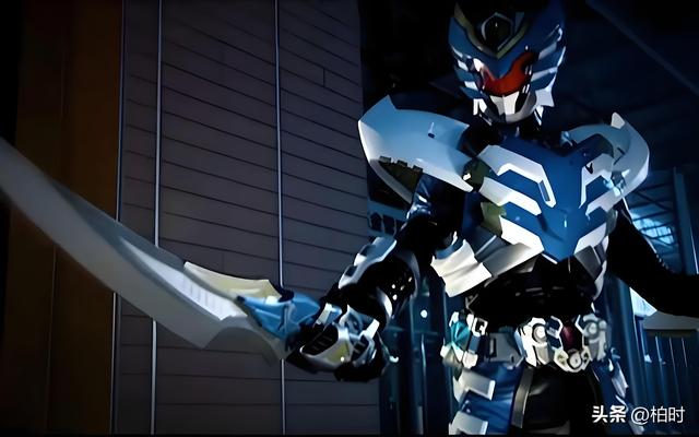 光影VS刑天：炎龙修罗谁称王？铠甲数据与战力终极解析