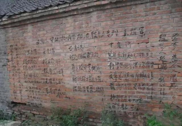 流浪汉因无暂住证被收容，警察看到他填的姓名大惊：你是王耀军？