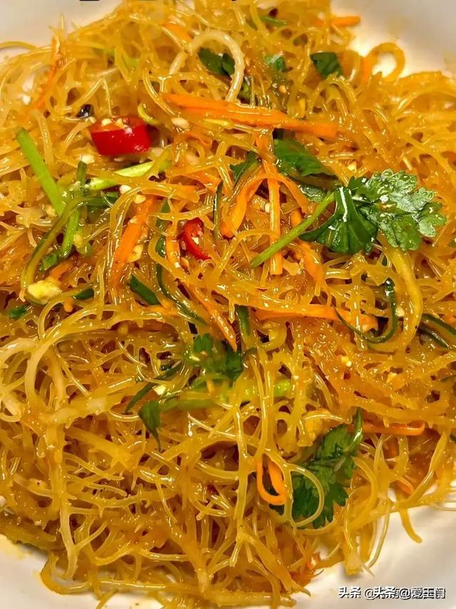 花胶牛奶炖雪燕的做法 2026年花胶牛奶炖雪燕的做法大全