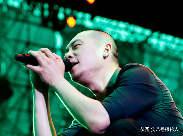 46岁摇滚歌手应鹏去世，喝酒毁一切，前妻透露隐情，太穷困没医保