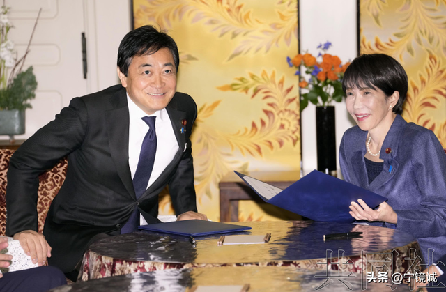 硬抗中国42天，高市早苗开始反击：中方第一时间通知全球一句话