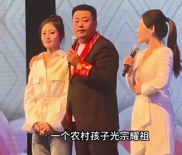 赵本山也想不到，一向老实本分的宋晓峰	，会在过年前，栽个大跟头