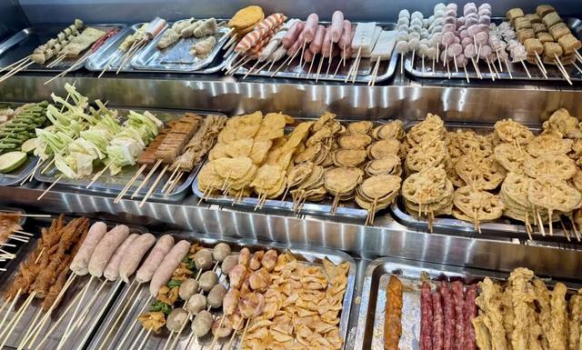 跟着赛事游遵义 │ 红花岗小巷里的宝藏小店，承包你的烟火胃！