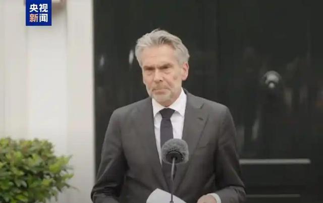 欠中企10亿！荷兰对华工厂断供，报应来了，荷兰首相要被赶下台了