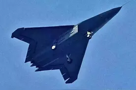 比歼36还尖端？歼50连续试飞，美媒关注：多个细节与歼36大有不同图片