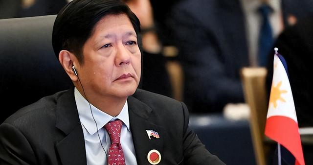 菲律宾国内出大事，马科斯撑不住了，命令所有军队待命！中国大使馆第一时间发出提醒，信号强烈