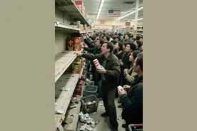 美国超市被抢空 中国商品遭疯抢 拜登急了 ：这就是你们要的“脱钩”图片