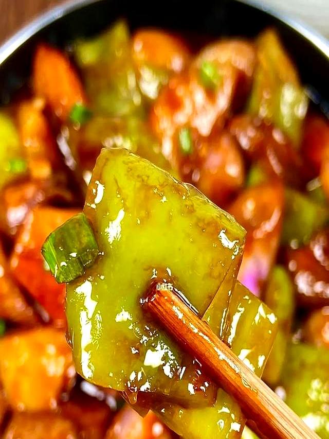 三天两头炒一盘，自带天然青霉素，鲜嫩营养又开胃的神秘冬菜！