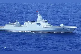 美称中国海军造舰“下饺子”，第十艘055大驱下水，为福建舰护航图片