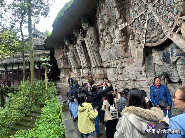 秘鲁新闻媒体人研修班参访大足石刻 中秘文明对话续写新篇​