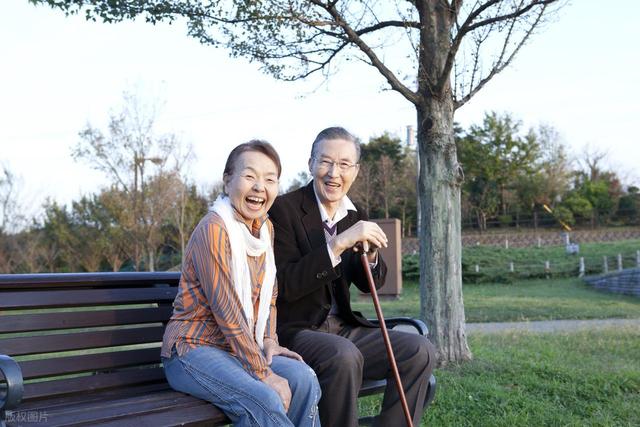 退休后才发现：大多数退休老人不旅游，去旅游的是这几类人！