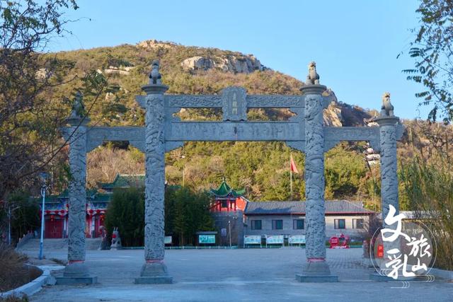 「冬游乳山」暖阳裹肩、泉声伴耳，冷风里偷得半日慢时光