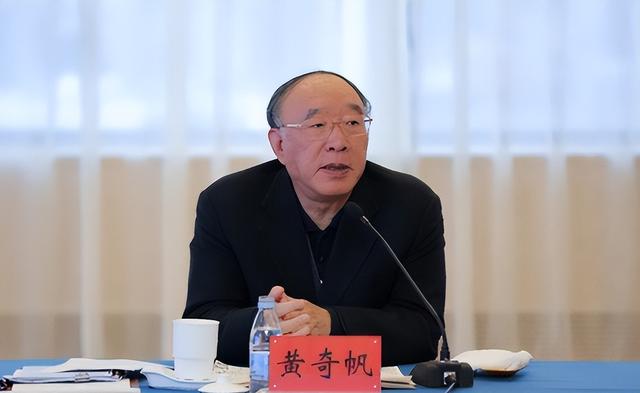黄奇帆再次预言未来房地产，今年已经应验，明年或大概率也是对的