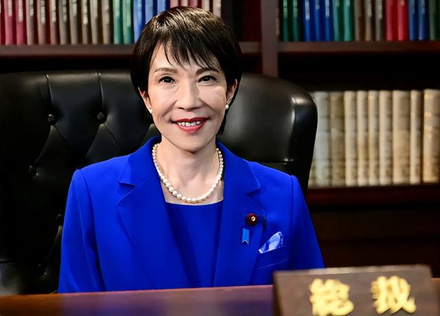 不对劲！冲绳美军不走了？日本两大动作藏不住，高市在做最坏准备