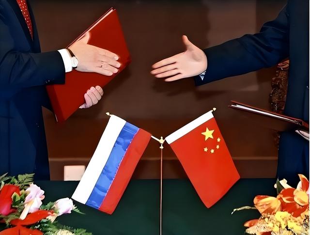 特朗普变了，普京变了，大陆也要动一动：解放军在台海有罕见动作