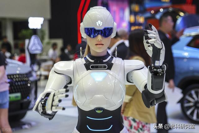 AI巨头：不可倒的隐忧