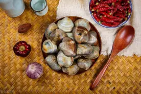 常见鱼贝蟹虾(蛤蜊)食疗方剂图片