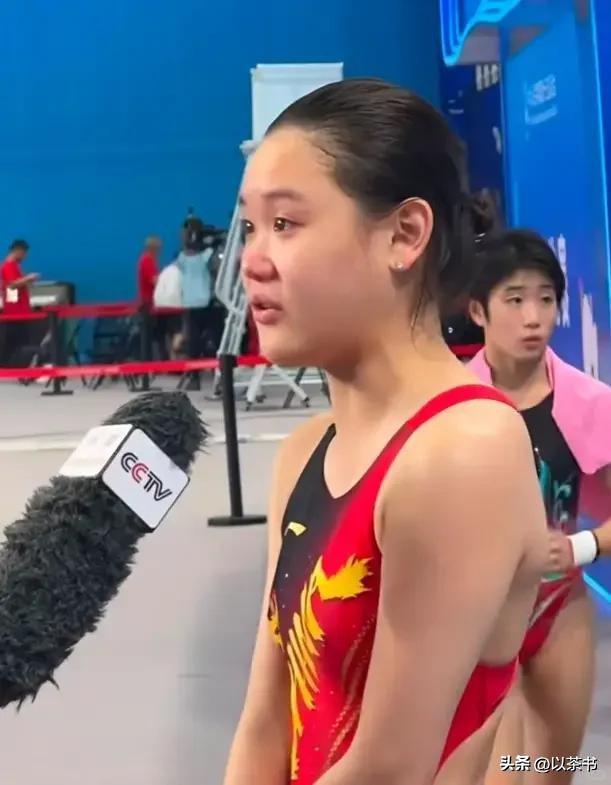 宣布退役不到1个月，张家齐回应3人关系，一句话揭开体坛内幕