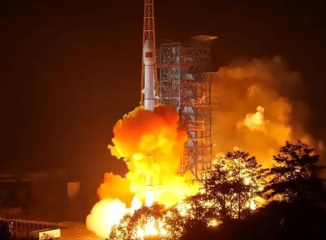万星竞速！从“追赶者”到“并跑者”，中国商业航天迎井喷式增长