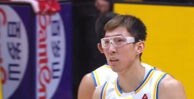 北京首钢84-74江苏，赛后数据一目了然，不是周琦，最大功臣是他