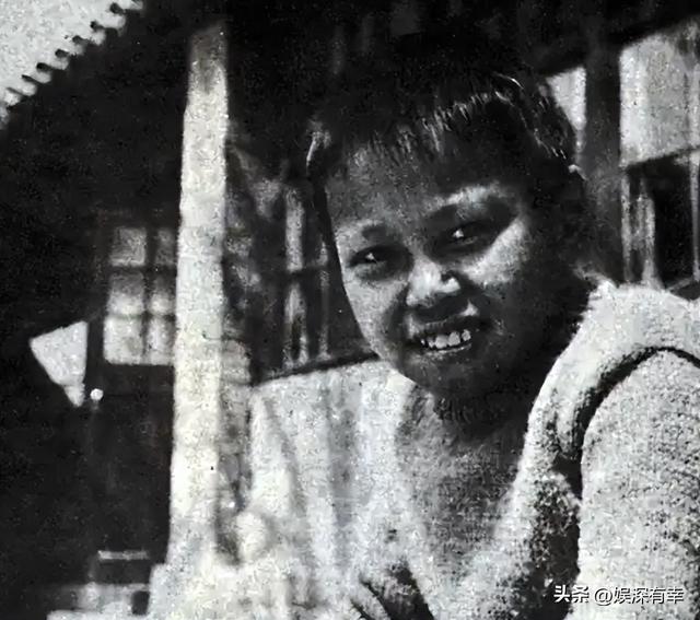 恩爱21年抵不过现实！103岁杨振宁已白发衰老，49岁翁帆绚烂如花