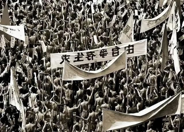 他是原政治局常委，68岁失意选择了吞药自尽，骨灰至今都没有找到