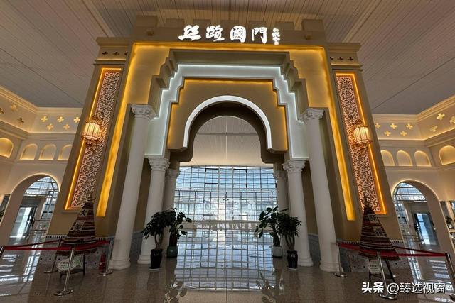 央视热播剧《红石榴餐厅》带火乌鲁木齐，新疆冰雪季魅力无穷