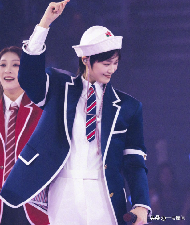 嫁法国老头真相大白5个月，41岁的李宇春，已经走上了另一条路