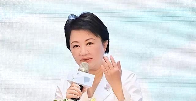 “第二个洪秀柱”横空出世？不是卢秀燕，绿营流失百万支持者，如她当选，两岸统一有戏