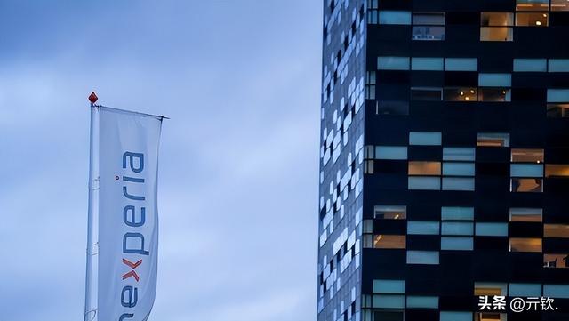 惹怒中国的代价！不还中企就断供？美荷联手遭反杀，欧洲炸锅！