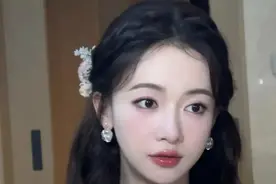 你告诉我这是是孕妇?吴谨言状态也太好了吧。路透孕肚明显图片