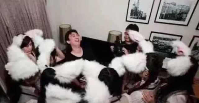 陪睡陪玩只是冰山一角！万达蒸发800亿后，王思聪再次传出大丑闻