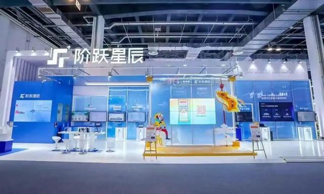 冒泡鸭突然停服！34万用户成“寡妇”，有人哭别AI祖父母