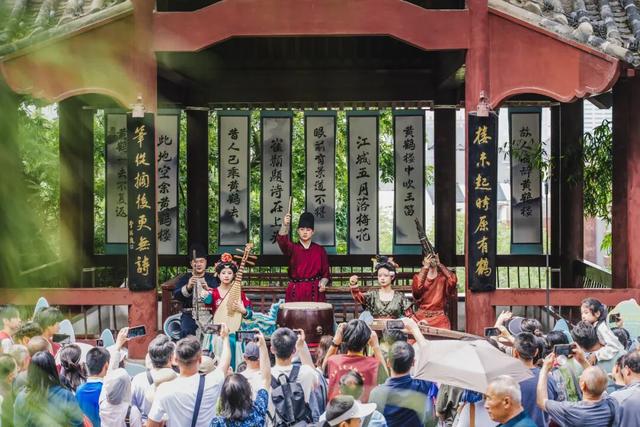 经典回归！本周末黄鹤楼八大户外实景演出上线