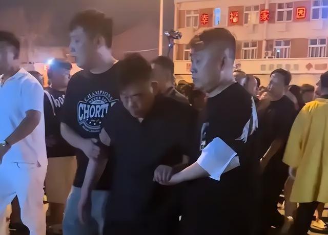 杨少华离世6天后，再看四个儿子的处境，侯耀华的话还真是说对了