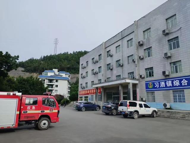 赤水河畔，川黔渡口二郎滩